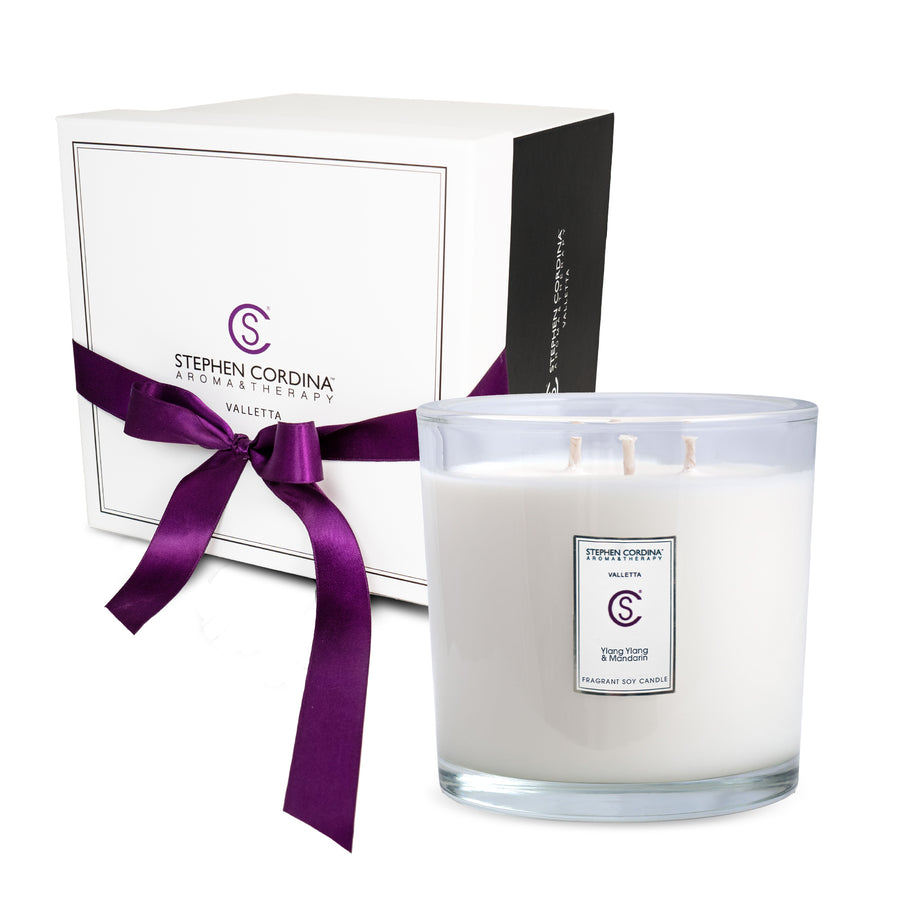 Ylang Ylang & Mandarin Aromatherapy Candle 1000ml in a Luxury carrier box.