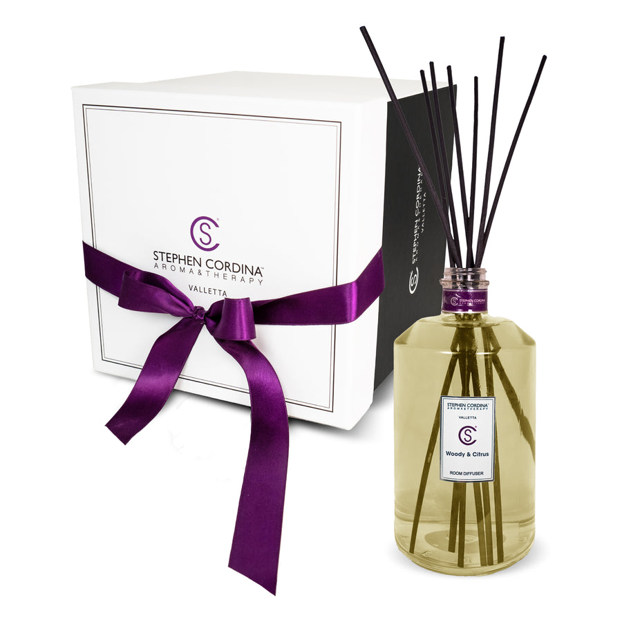 Woody Citrus Room Diffuser 1000ml in a Luxury carrier box.