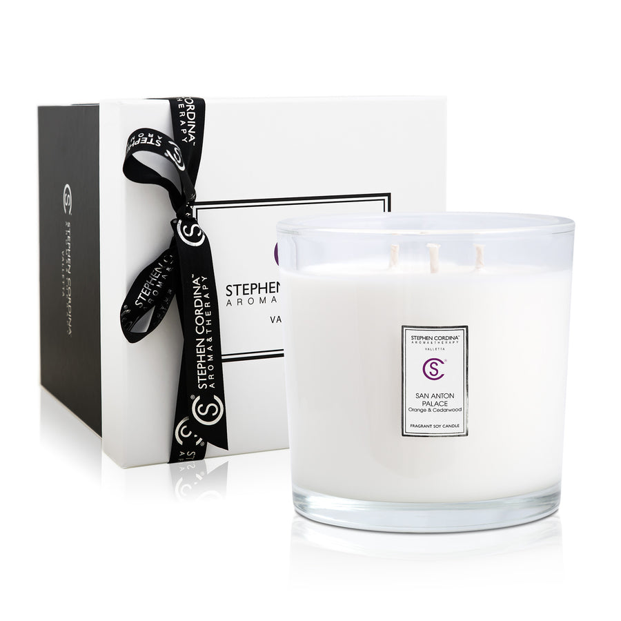 San Anton Candle 1000ml in a Luxury carrier box in a Luxury carrier box.