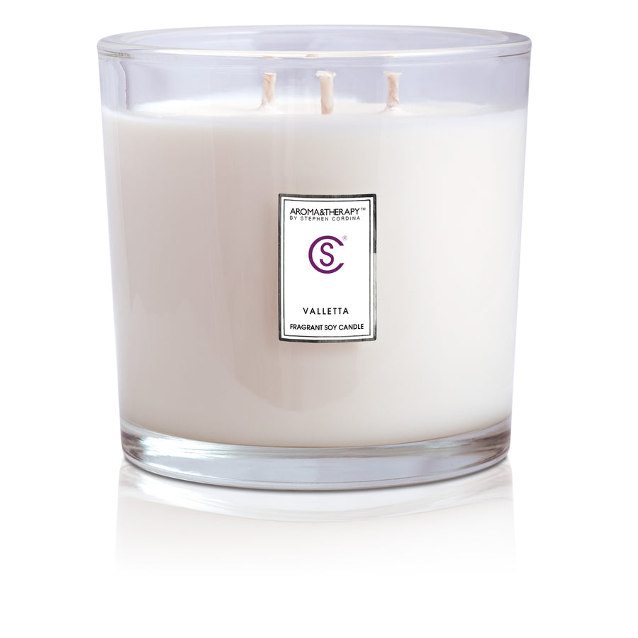 Valletta Aromatherapy Candle 1000ml in a Luxury carrier box.